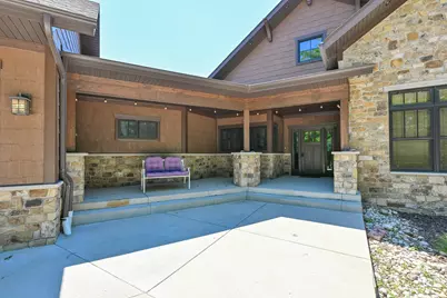 1062 N English Settlement Ave, Racine, WI 53105 - Photo 41