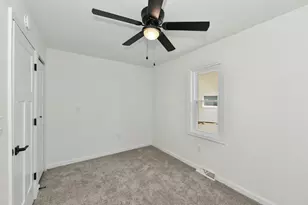 632 W Wisconsin Ave, Oconomowoc, WI 53066 - Photo 19