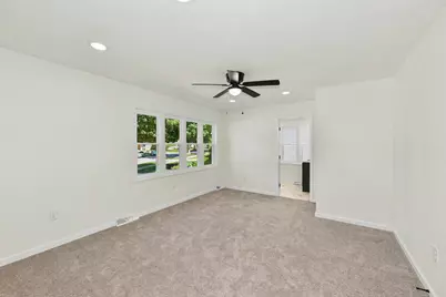 632 W Wisconsin Ave, Oconomowoc, WI 53066 - Photo 39
