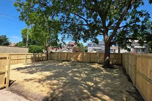 132 E Washington St, West Bend, WI 53095 - Photo 5