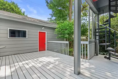 2712 N Maryland Ave, Milwaukee, WI 53211 - Photo 41