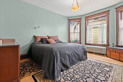 2712 N Maryland Ave, Milwaukee, WI 53211 - Photo 13