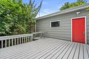 2712 N Maryland Ave, Milwaukee, WI 53211 - Photo 43