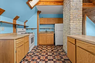 2712 N Maryland Ave, Milwaukee, WI 53211 - Photo 31