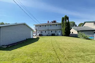 8710-12 Westbrook Dr, Sturtevant, WI 53177 - Photo 3