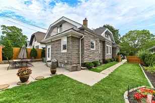 967 S 56th St, Milwaukee, WI 53214 - Photo 29