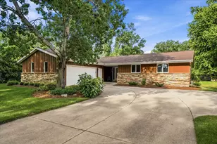 3713 Highcliff Ct, Sheboygan, WI 53083 - Photo 1