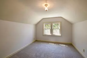 5901 N Shoreland Ave, Whitefish Bay, WI 53217 - Photo 11