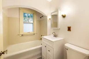 5901 N Shoreland Ave, Whitefish Bay, WI 53217 - Photo 7