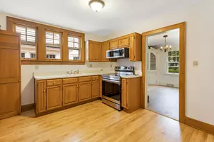 5901 N Shoreland Ave, Whitefish Bay, WI 53217 - Photo 5
