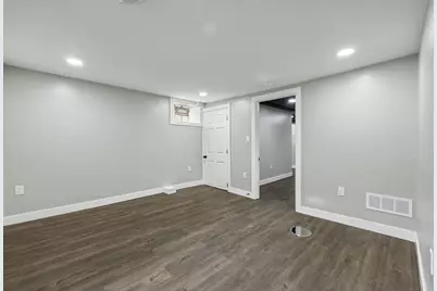 3528 N 87th St, Milwaukee, WI 53222 - Photo 35