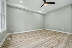 3528 N 87th St, Milwaukee, WI 53222 - Photo 9