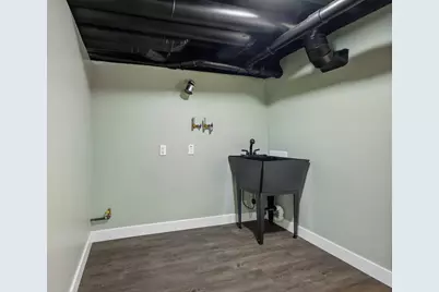 3528 N 87th St, Milwaukee, WI 53222 - Photo 39