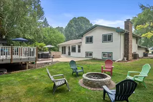 2816 Woodridge Ct, Waukesha, WI 53188 - Photo 7