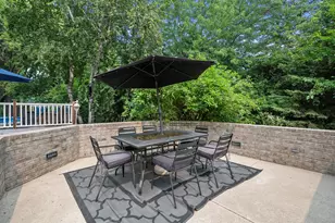 2816 Woodridge Ct, Waukesha, WI 53188 - Photo 3