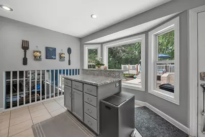 2816  Woodridge Ct, Waukesha, WI 53188 - Photo 13