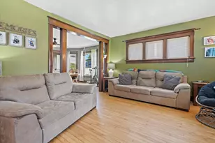 106 Juneau St, Horicon, WI 53032 - Photo 7