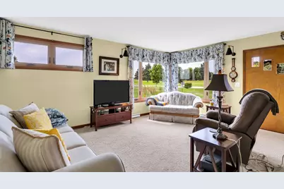 104  Homestead Rd, Delavan, WI 53115 - Photo 13