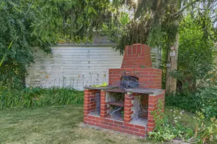 4623 N Idlewild Ave, Whitefish Bay, WI 53211 - Photo 37