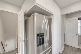 4623 N Idlewild Ave, Whitefish Bay, WI 53211 - Photo 13