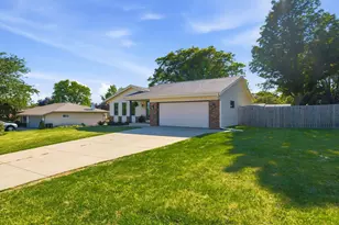 1931 17th Ave, Grafton, WI 53024 - Photo 3