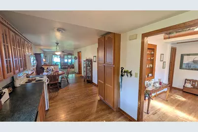 6630  Channel Rd, Racine, WI 53185 - Photo 7