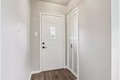 3959 E Underwood Ave, Cudahy, WI 53110 - Photo 5