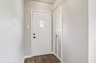 3959 E Underwood Ave, Cudahy, WI 53110 - Photo 5