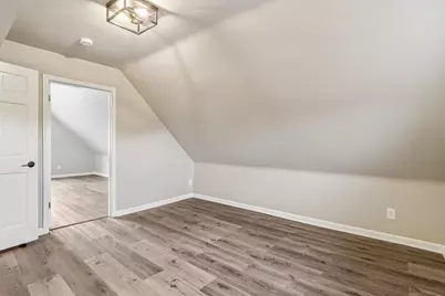 3959 E Underwood Ave, Cudahy, WI 53110 - Photo 23
