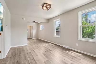3959 E Underwood Ave, Cudahy, WI 53110 - Photo 9