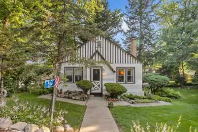 506  Pinewood Trl, Twin Lakes, WI 53181 - Photo 1