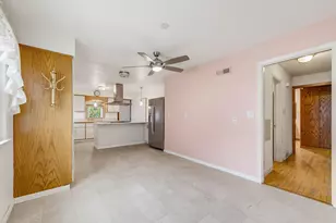 11911 N Wauwatosa Rd, Mequon, WI 53097 - Photo 11