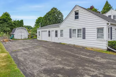 11911 N Wauwatosa Rd, Mequon, WI 53097 - Photo 3