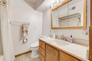 11911 N Wauwatosa Rd, Mequon, WI 53097 - Photo 7