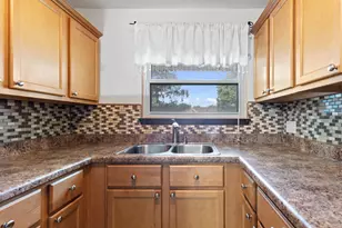 1924 W Salem St, Milwaukee, WI 53221 - Photo 7