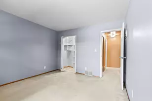 1924 W Salem St, Milwaukee, WI 53221 - Photo 15