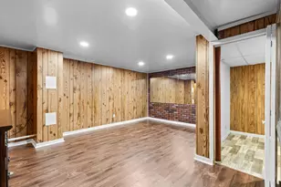 1924 W Salem St, Milwaukee, WI 53221 - Photo 19
