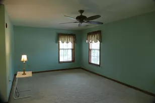 1030 N Sunnyslope Dr, Racine, WI 53406 - Photo 21