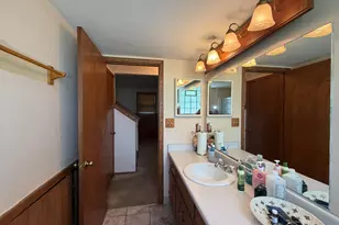 9812 W Darnel Ave, Milwaukee, WI 53224 - Photo 93