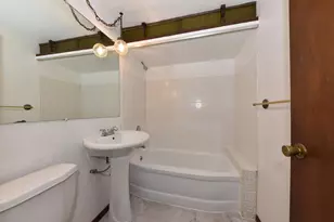 3479 N Pierce St, Milwaukee, WI 53212 - Photo 31