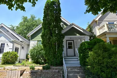 3479 N Pierce St #3479A, Milwaukee, WI 53212 - Photo 1