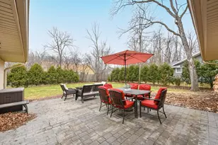 13060 W Brentwood Dr, New Berlin, WI 53151 - Photo 13