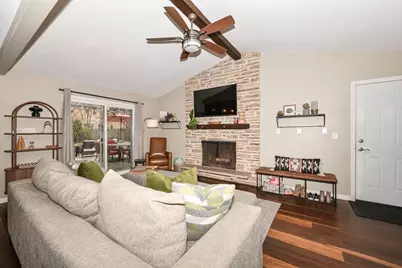 13060 W Brentwood Dr, New Berlin, WI 53151 - Photo 5