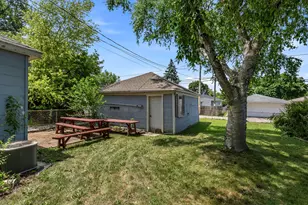 5649 N 78th St, Milwaukee, WI 53218 - Photo 17