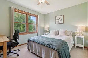 178 Weybridge Dr Dr, Sun Prairie, WI 53590 - Photo 3