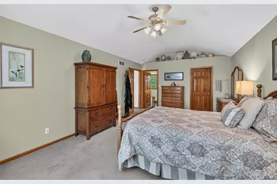 952  Arlon Ct, Belgium, WI 53004 - Photo 19