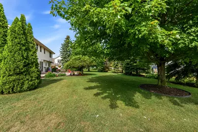 952  Arlon Ct, Belgium, WI 53004 - Photo 31