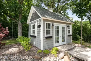 18600 Walden Dr, Racine, WI 53126 - Photo 25