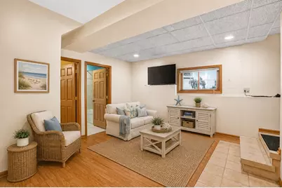 6518  Heidelberg Cir, Racine, WI 53185 - Photo 17