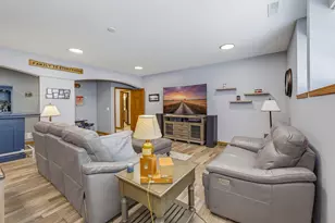 2408 Deer Crest Ct, Waukesha, WI 53188 - Photo 31